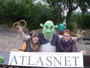 OLYMPUS DIGITAL CAMERA