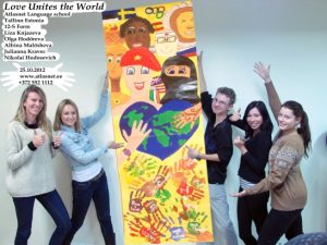 04-love-unites-the-world-atlasnet-12-s_547_410_100