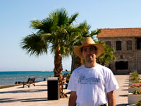 Учитель испанского языка в школе Atlasnet.
Учился в Tartu Ülikool.