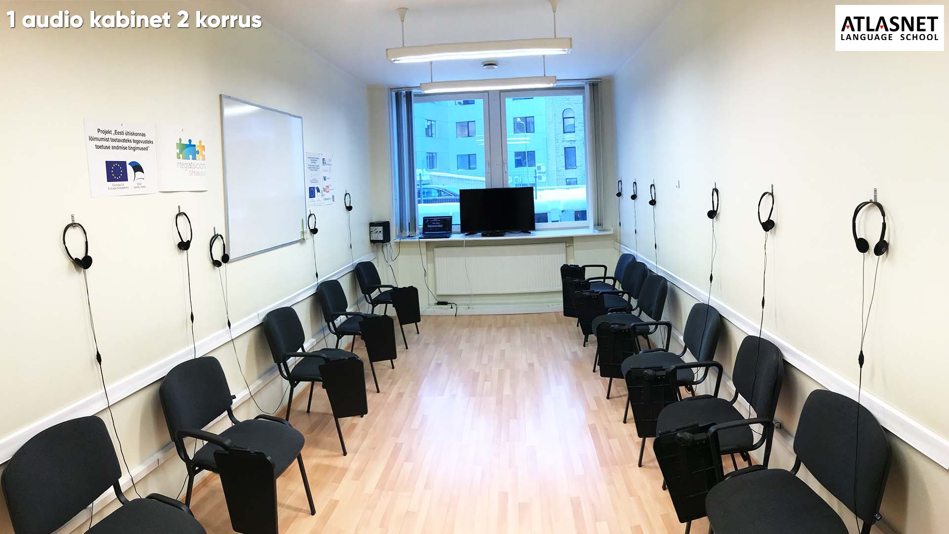 1 audio kabinet 2 korrus